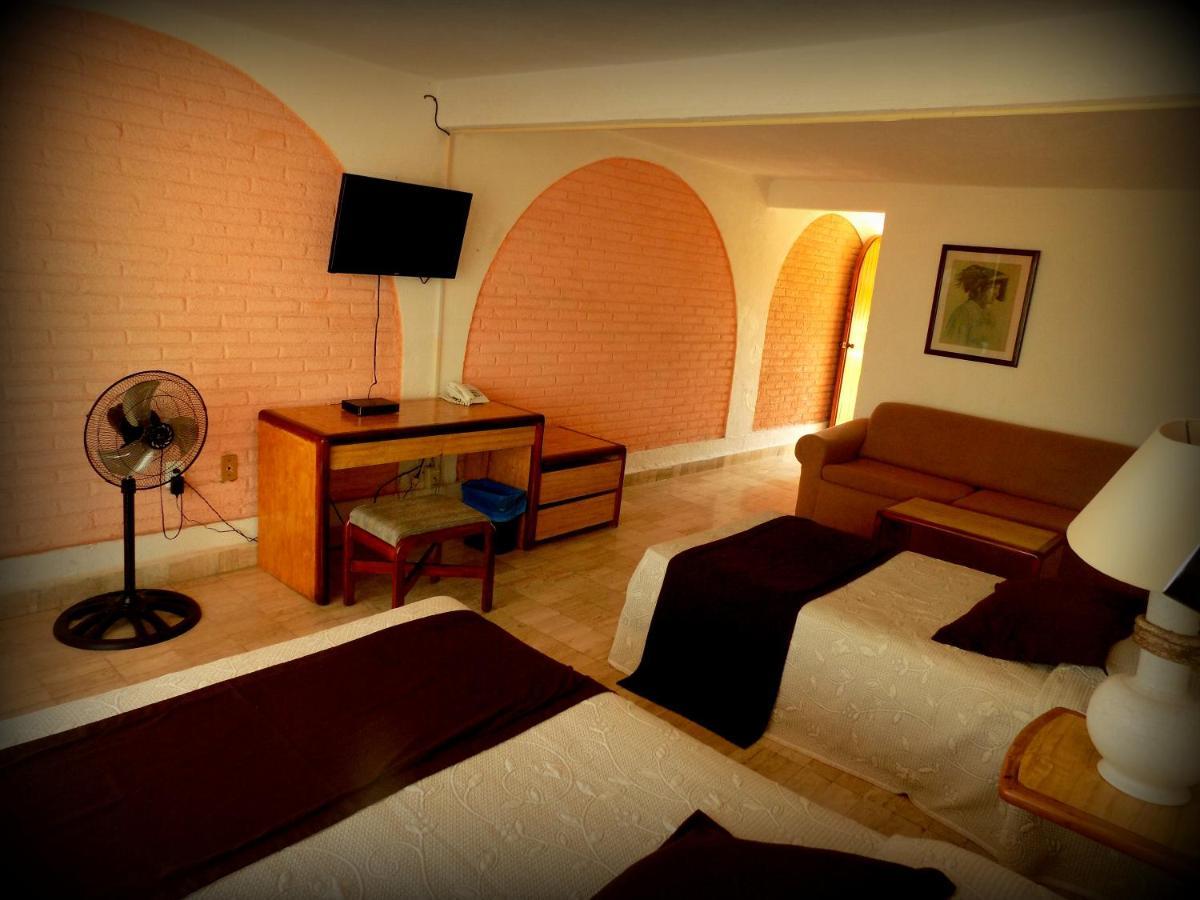 Hotel Piedras De Sol Solaris Morelos Tlaltizapan Bagian luar foto