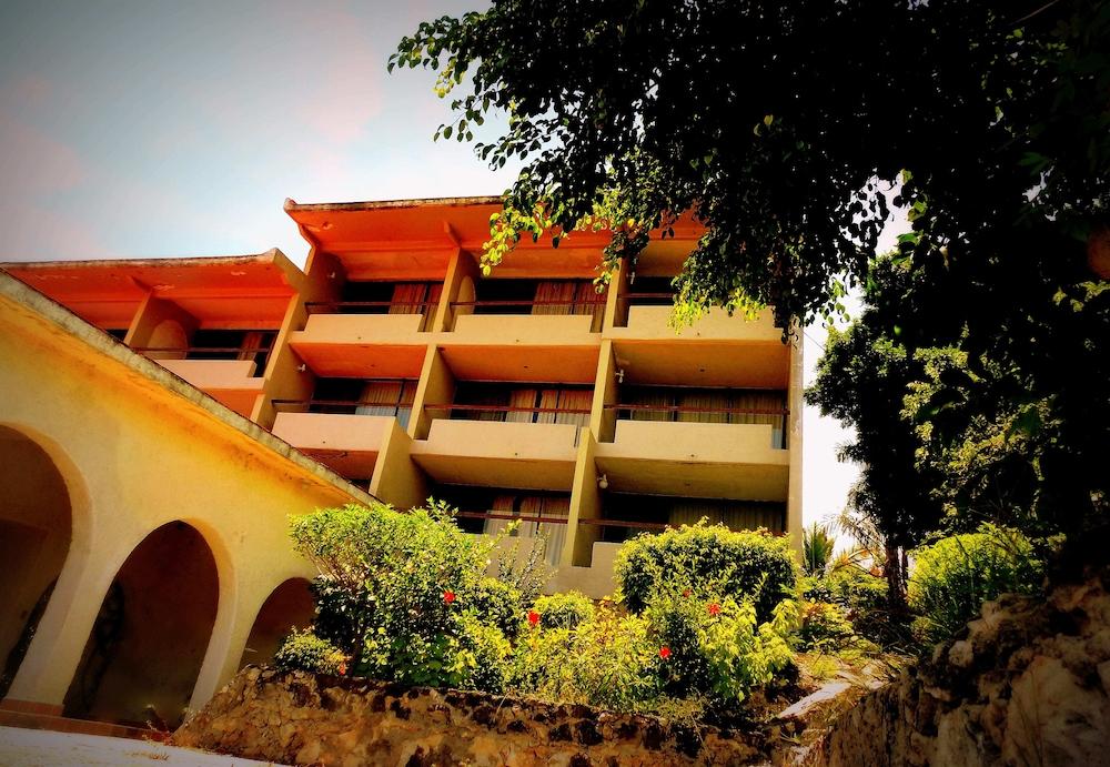 Hotel Piedras De Sol Solaris Morelos Tlaltizapan Bagian luar foto